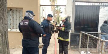 Murió un hombre en un incendio en Guaymallén. Orlando Pelichotti / Los Andes
