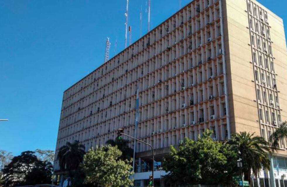 La provincia del Chaco reestructuró su deuda en dólares y mejoró su calificación crediticia