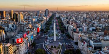 Humo en la Ciudad y zona norte: usuarios en las redes reportaron un intenso olor a quemado