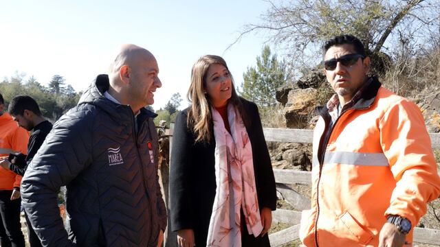 El intendente, Gómez Gesteira, junto a Soeldad Zacarías en la obra.