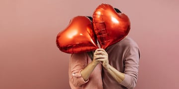 Cómo es proyecto San Valentín, el invento furor para pedirle a alguien que sea tu cita este 14 de febrero