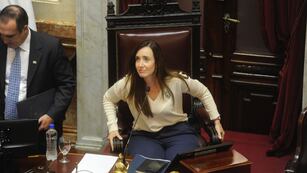 La vicepresidenta Victoria Villarruel en la sesión por el DNU. Foto: Federico López Claro