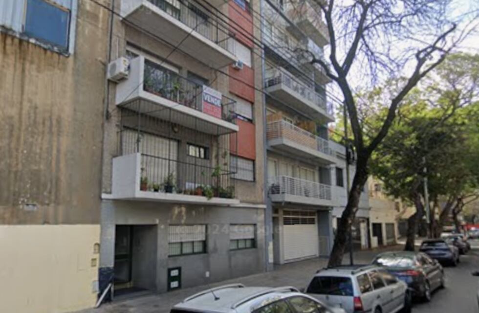 Doble tragedia en Caballito: hallaron sin vida a una mujer y su hijo de 13 años en su casa