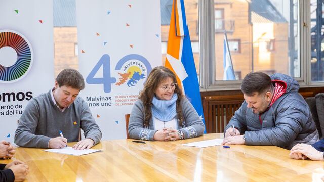 “El destacamento en Puerto Almanza potenciará el trabajo de la policía en el lugar”